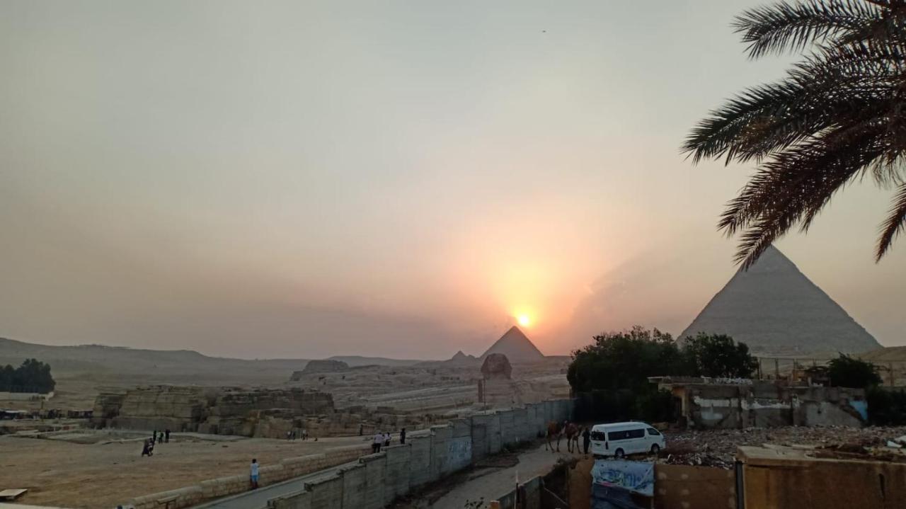 Pyramids Overlook Inn Kafrat al Jabal Exterior photo