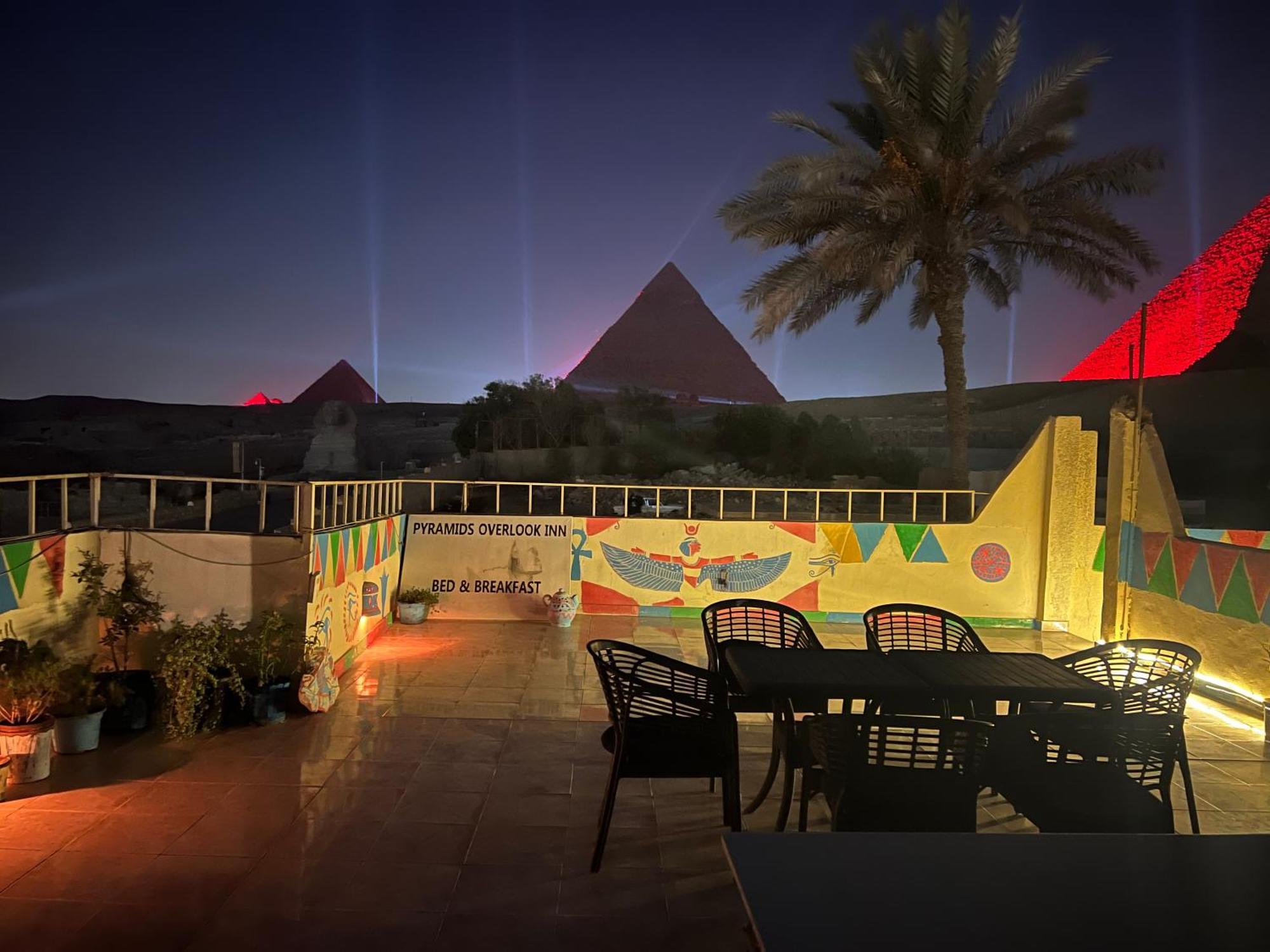 Pyramids Overlook Inn Kafrat al Jabal Exterior photo