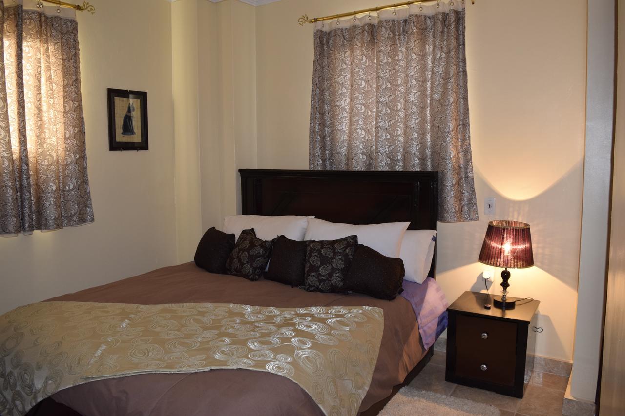 Pyramids Overlook Inn Kafrat al Jabal Exterior photo