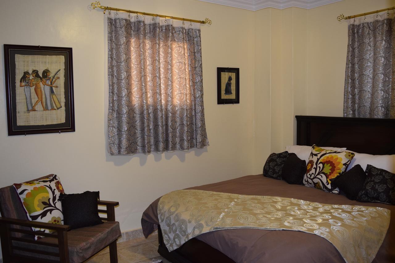 Pyramids Overlook Inn Kafrat al Jabal Exterior photo