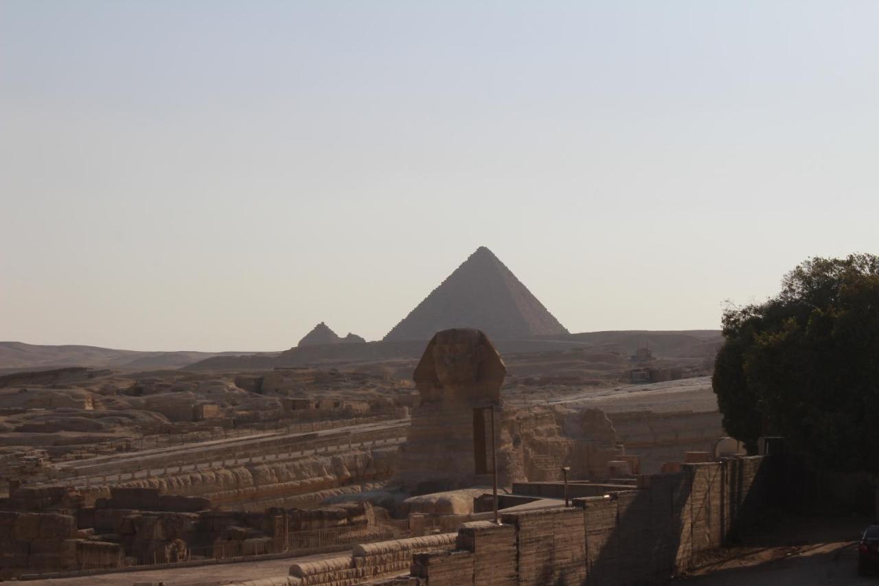 Pyramids Overlook Inn Kafrat al Jabal Exterior photo